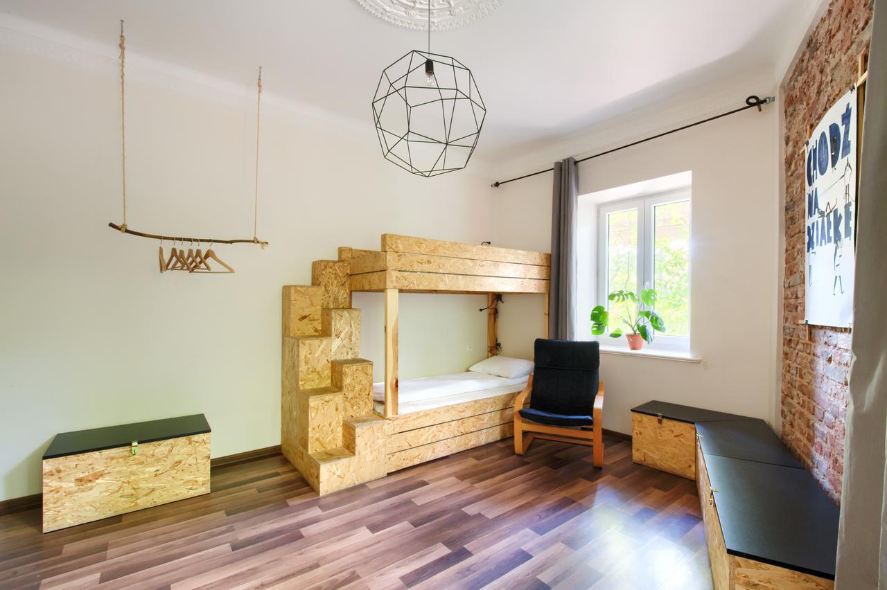 Lull Hostel วอร์ซอ ภายนอก รูปภาพ
