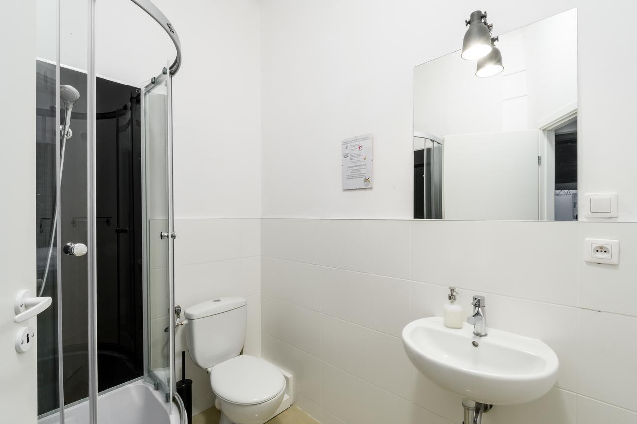 Lull Hostel วอร์ซอ ภายนอก รูปภาพ