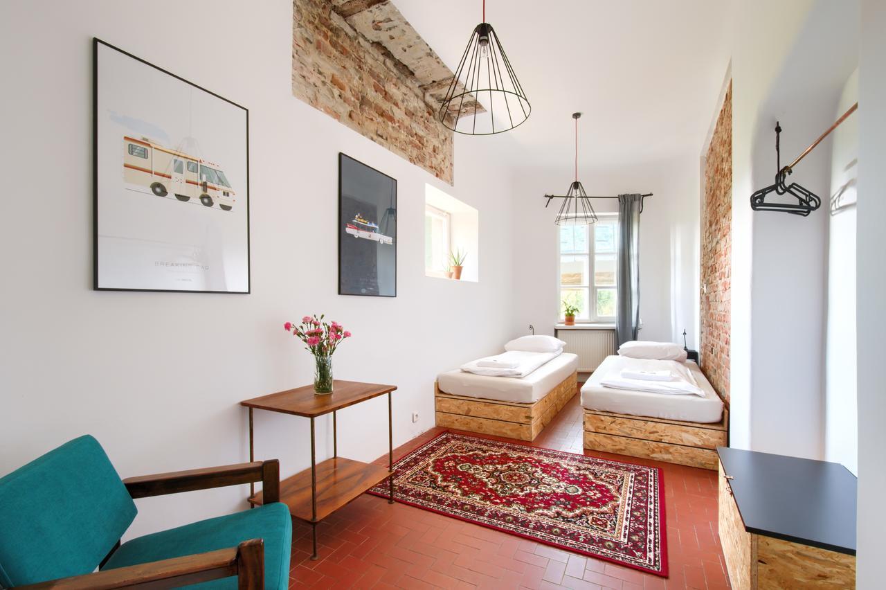 Lull Hostel วอร์ซอ ภายนอก รูปภาพ
